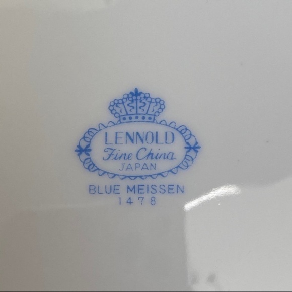 Lennold 7.5” Salad Plate Blue Meissen 1478 - Picture 3 of 4